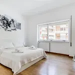 Tiburtina White House *